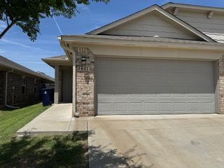 2421 Finesilver Lane, Oklahoma City, OK 73128