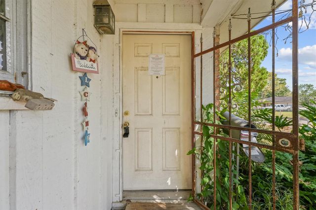 7603 Caddo Road, Houston, TX 77016