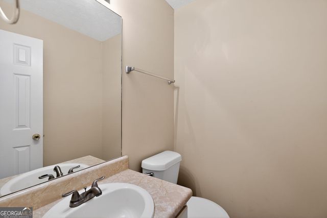 180 Palisade Point Drive, Ellenwood, GA 30294