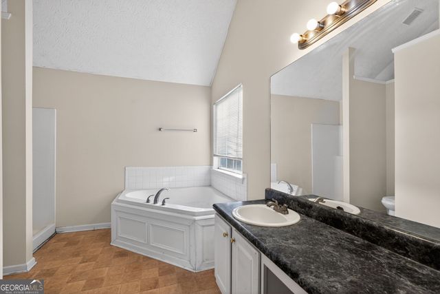 180 Palisade Point Drive, Ellenwood, GA 30294