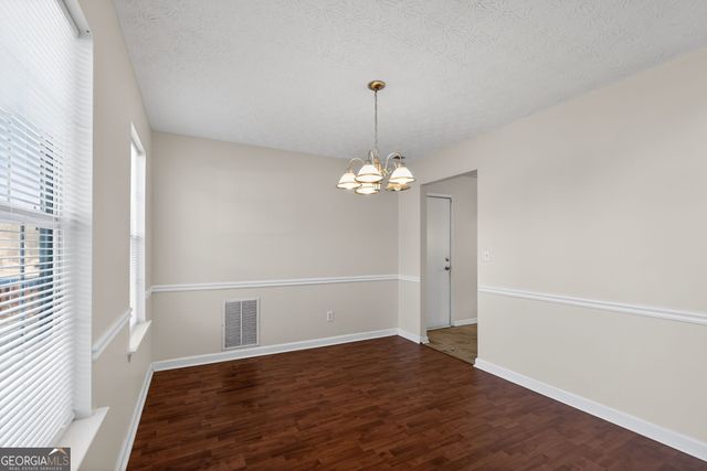 180 Palisade Point Drive, Ellenwood, GA 30294