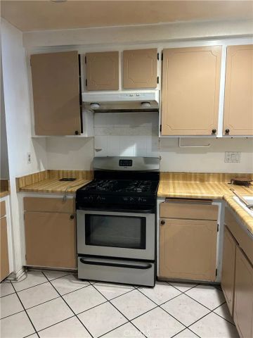 1752 Fraser, Corona, CA 92882