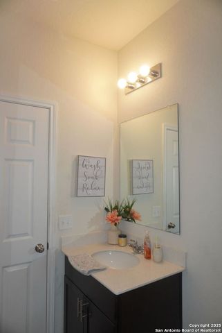 11248 Long Rider, San Antonio, TX 78254