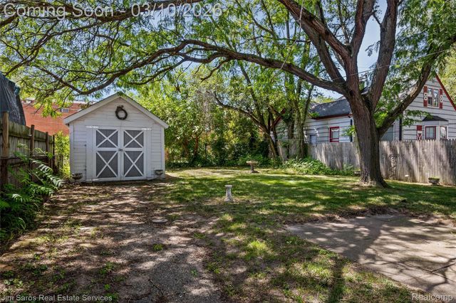 4995 Anatole Street, Detroit, MI 48236