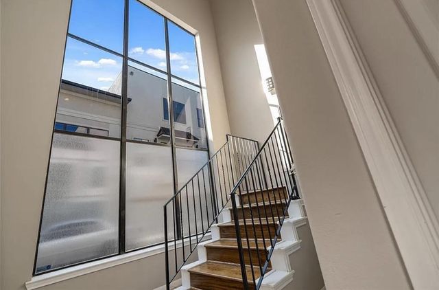 4413 Koehler Street B, Houston, TX 77007