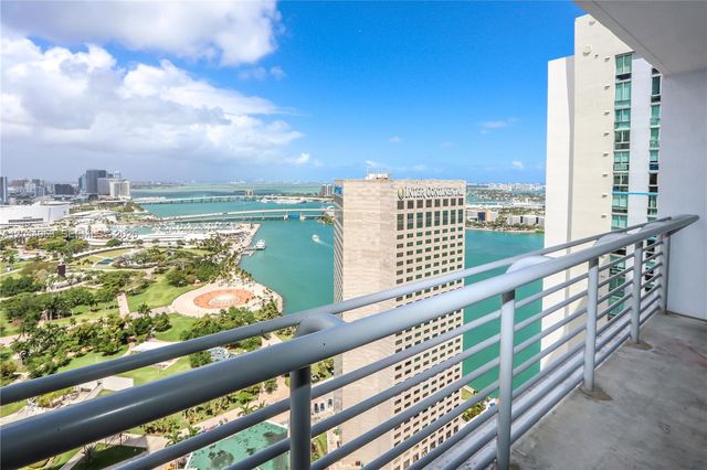325 S Biscayne Blvd 3616, Miami, FL 33131