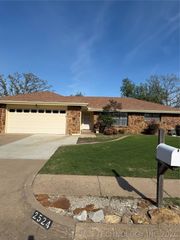 2524 Centre Road, Bartlesville, OK 74003