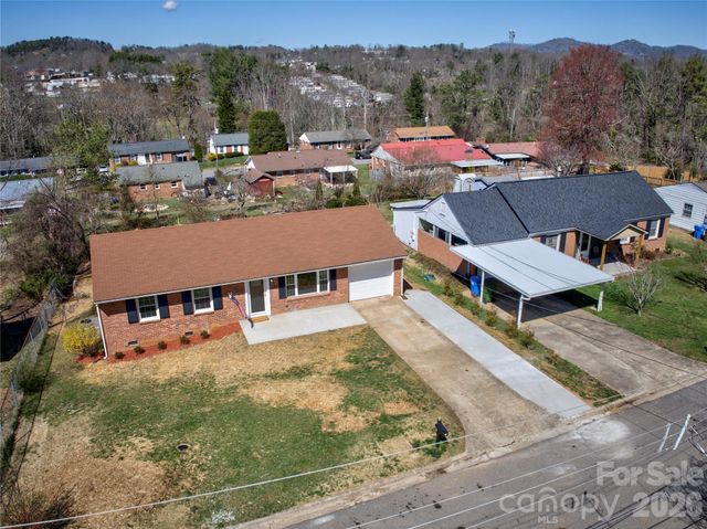 88 Skyview Terrace, Asheville, NC 28806