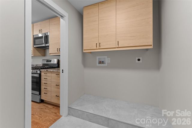 88 Skyview Terrace, Asheville, NC 28806