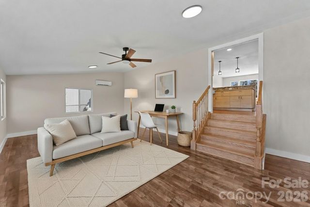 88 Skyview Terrace, Asheville, NC 28806