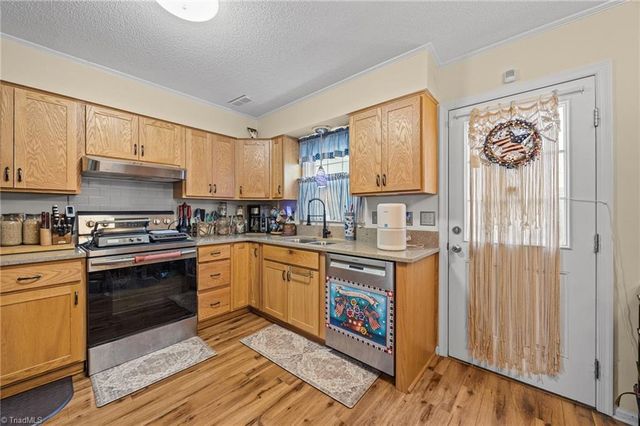 4618 Lawndale Drive C, Greensboro, NC 27455