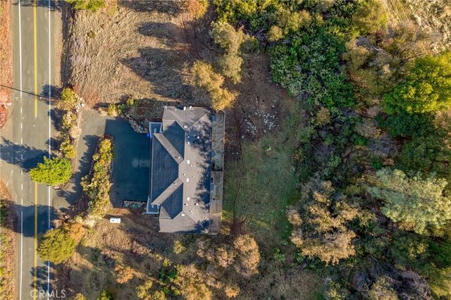10401 Point Lakeview Road, Kelseyville, CA 95451