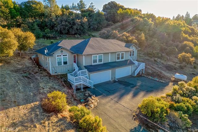 10401 Point Lakeview Road, Kelseyville, CA 95451