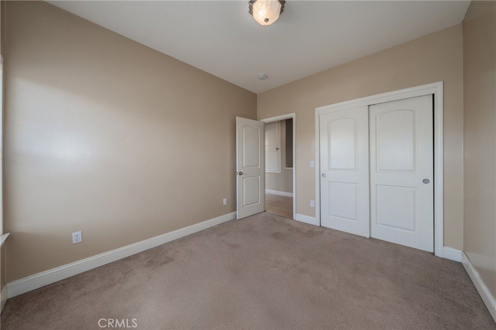 Image 12 of property listing at 10401 Point Lakeview Road, Kelseyville, CA 95451