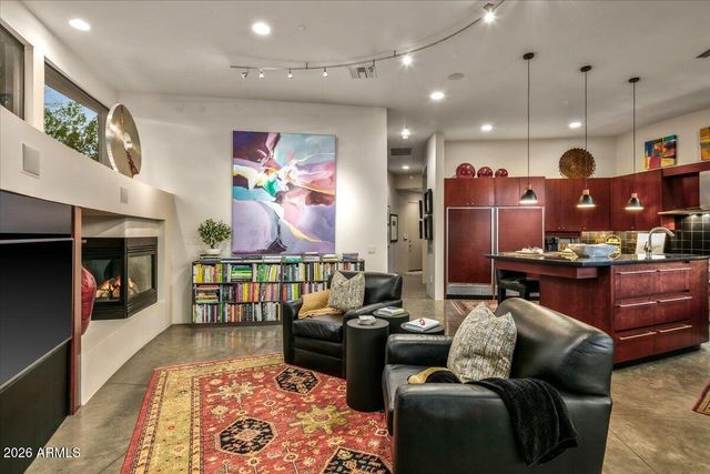 10040 E HAPPY VALLEY Road 625, Scottsdale, AZ 85255