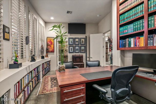 10040 E HAPPY VALLEY Road 625, Scottsdale, AZ 85255