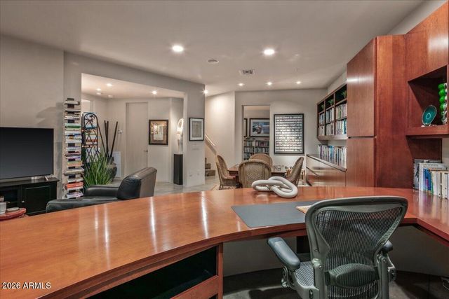 10040 E HAPPY VALLEY Road 625, Scottsdale, AZ 85255