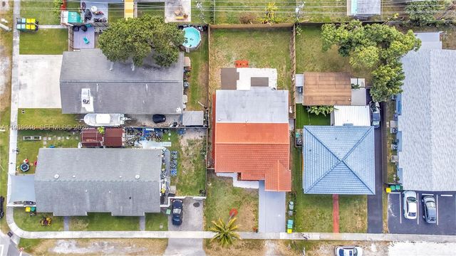 40 SE 3rd Ter, Dania Beach, FL 33004