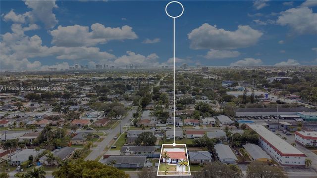 40 SE 3rd Ter, Dania Beach, FL 33004