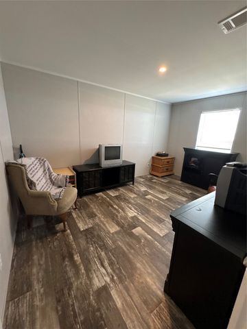 126 Common Way, Boyd, TX 76023