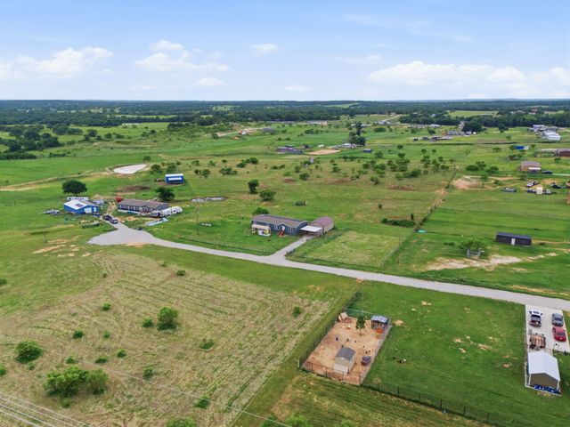 126 Common Way, Boyd, TX 76023