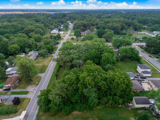 1001 E Highway 330, Schererville, IN 46375