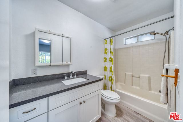 117 S Virgil Avenue, Los Angeles, CA 90004