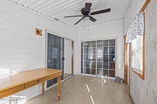 225 Mckae Drive, Gloucester, NC 28528