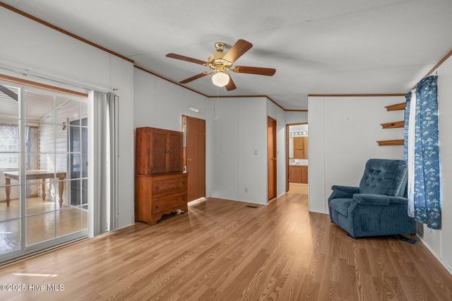 225 Mckae Drive, Gloucester, NC 28528