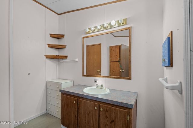 225 Mckae Drive, Gloucester, NC 28528