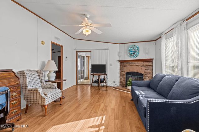 225 Mckae Drive, Gloucester, NC 28528