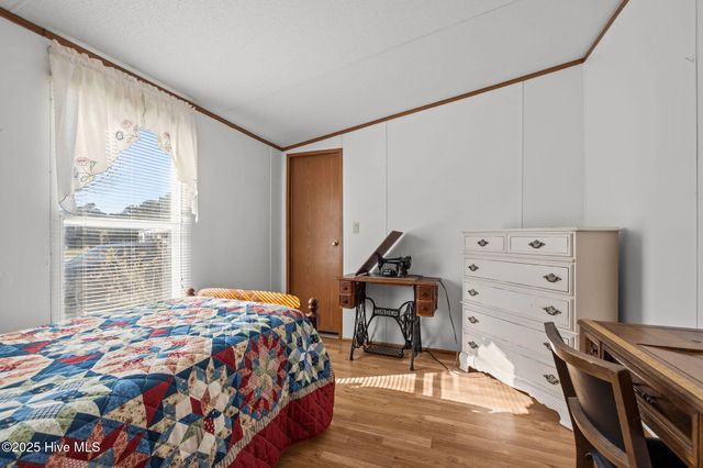 225 Mckae Drive, Gloucester, NC 28528