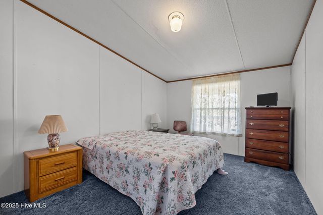 225 Mckae Drive, Gloucester, NC 28528