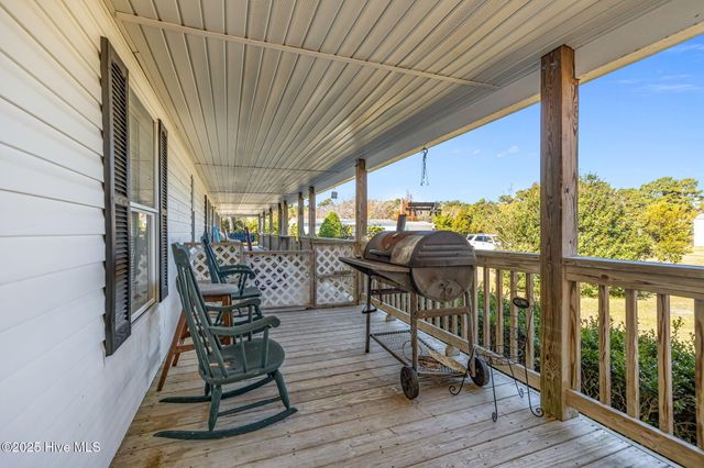 225 Mckae Drive, Gloucester, NC 28528