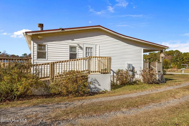 225 Mckae Drive, Gloucester, NC 28528