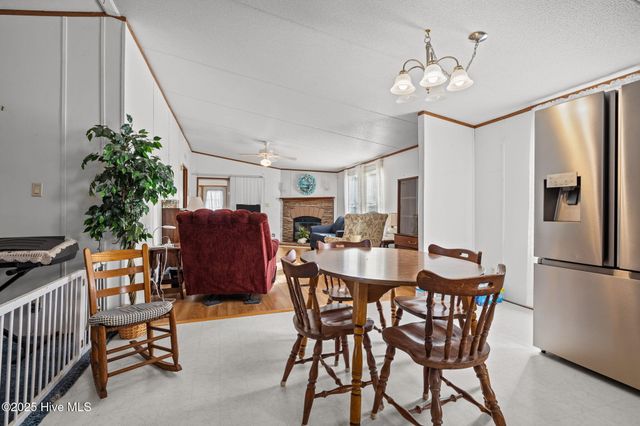 225 Mckae Drive, Gloucester, NC 28528