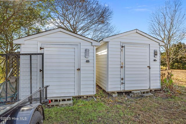 225 Mckae Drive, Gloucester, NC 28528