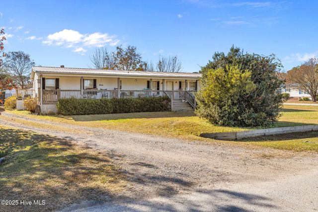 225 Mckae Drive, Gloucester, NC 28528