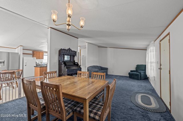 225 Mckae Drive, Gloucester, NC 28528