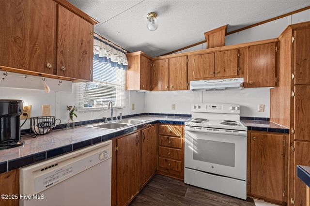 225 Mckae Drive, Gloucester, NC 28528