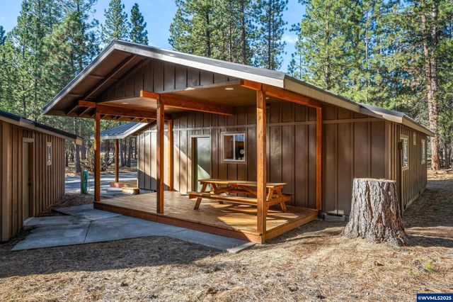 14870 S Sugar Pine Wy, La Pine, OR 97739