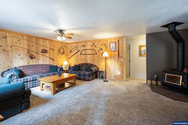 14870 S Sugar Pine Wy, La Pine, OR 97739