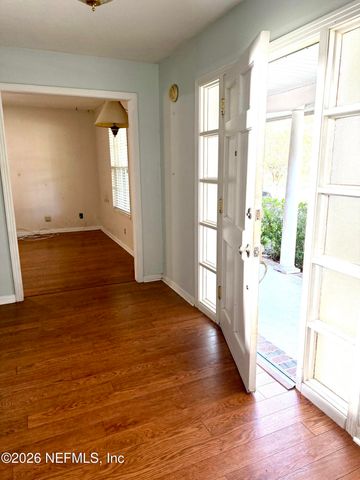 8632 BRIERWOOD Road, Jacksonville, FL 32217