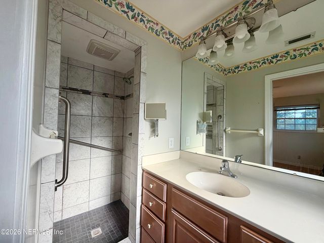 8632 BRIERWOOD Road, Jacksonville, FL 32217