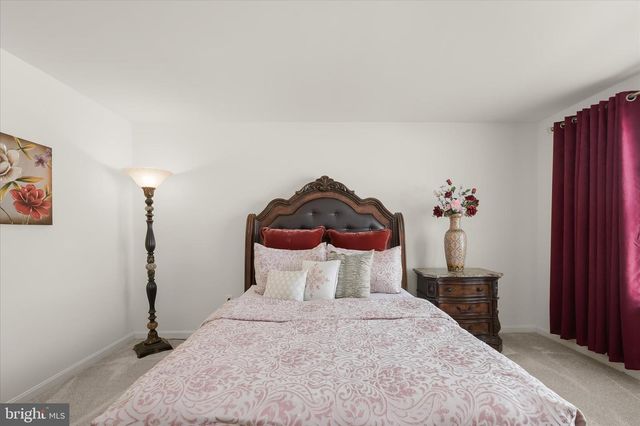 17326 KILPATRICK CT, Hagerstown, MD 21740