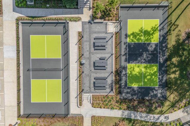 969 Sutherland Falls, Conroe, TX 77303