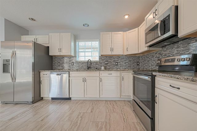 13322 Pantano Drive, Houston, TX 77065