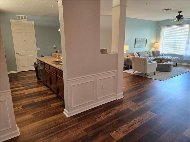 5049 SHOREWAY LOOP 30101, Orlando, FL 32819