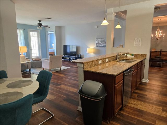 5049 SHOREWAY LOOP 30101, Orlando, FL 32819