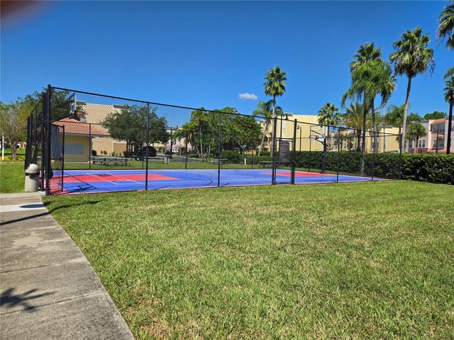 5049 SHOREWAY LOOP 30101, Orlando, FL 32819
